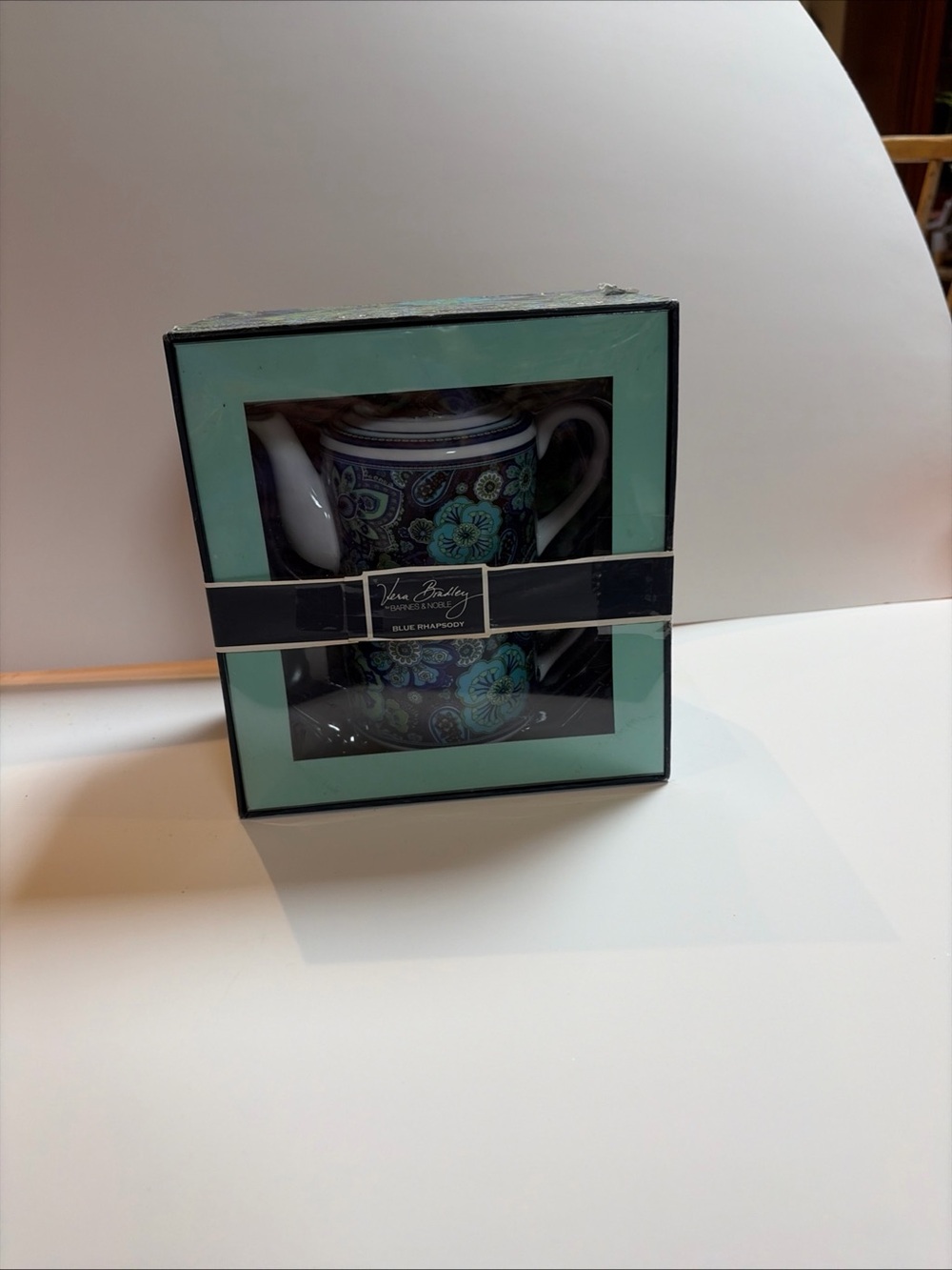 New! Vera Bradley Blue Rhapsody Teapot 4 pcs tea set for one Barnes Noble